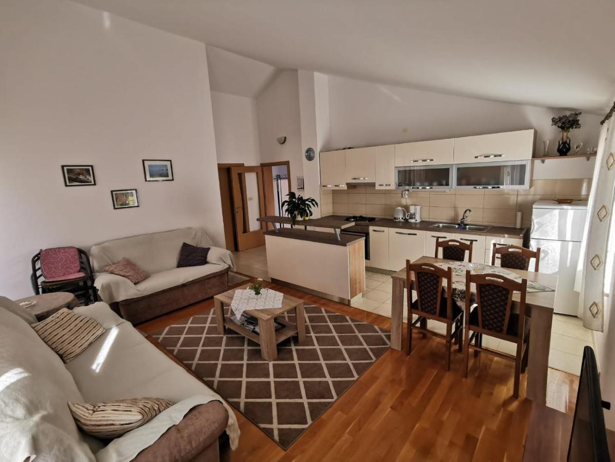 Apartman Zora Ποντστράνα Εξωτερικό φωτογραφία